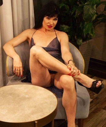 Валентина, 38